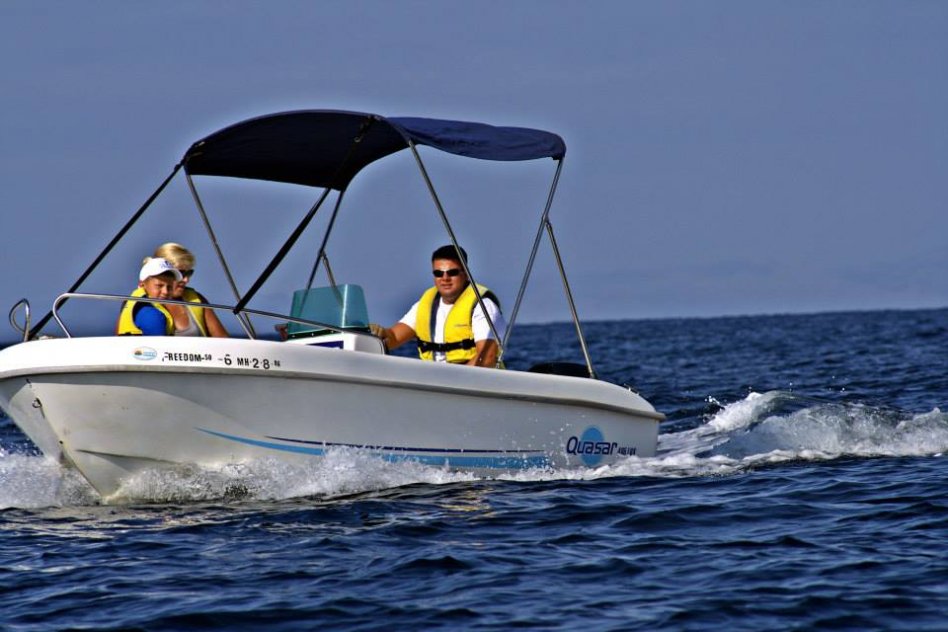 Surf n Sail Menorca,Menorca